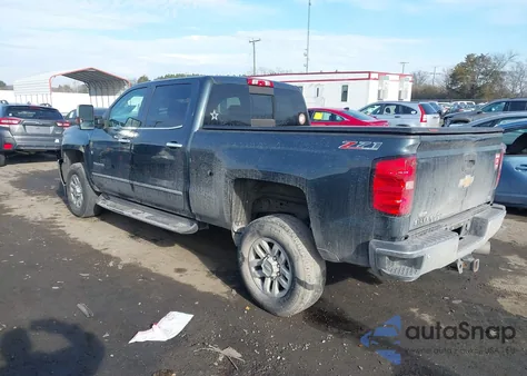 2017 Chevrolet Silverado 2500Hd Ltz z USA, uszkodzony, nr VIN 1GC1KWEY3HF180602